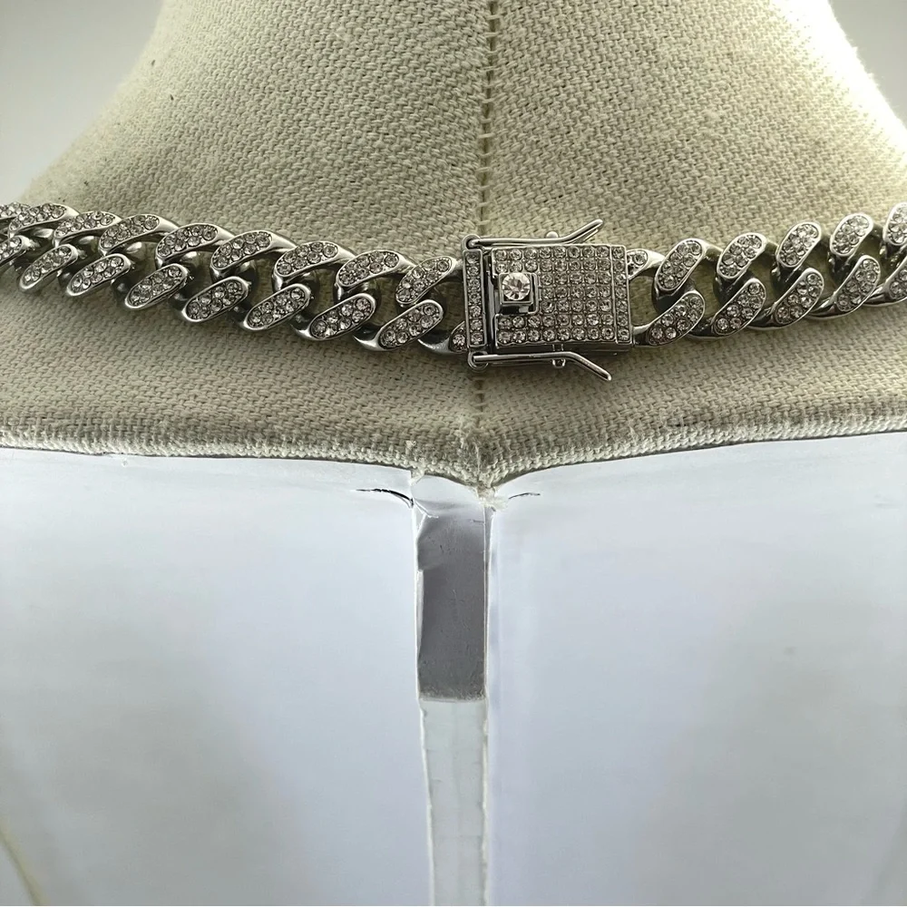 Unsigned silver plated